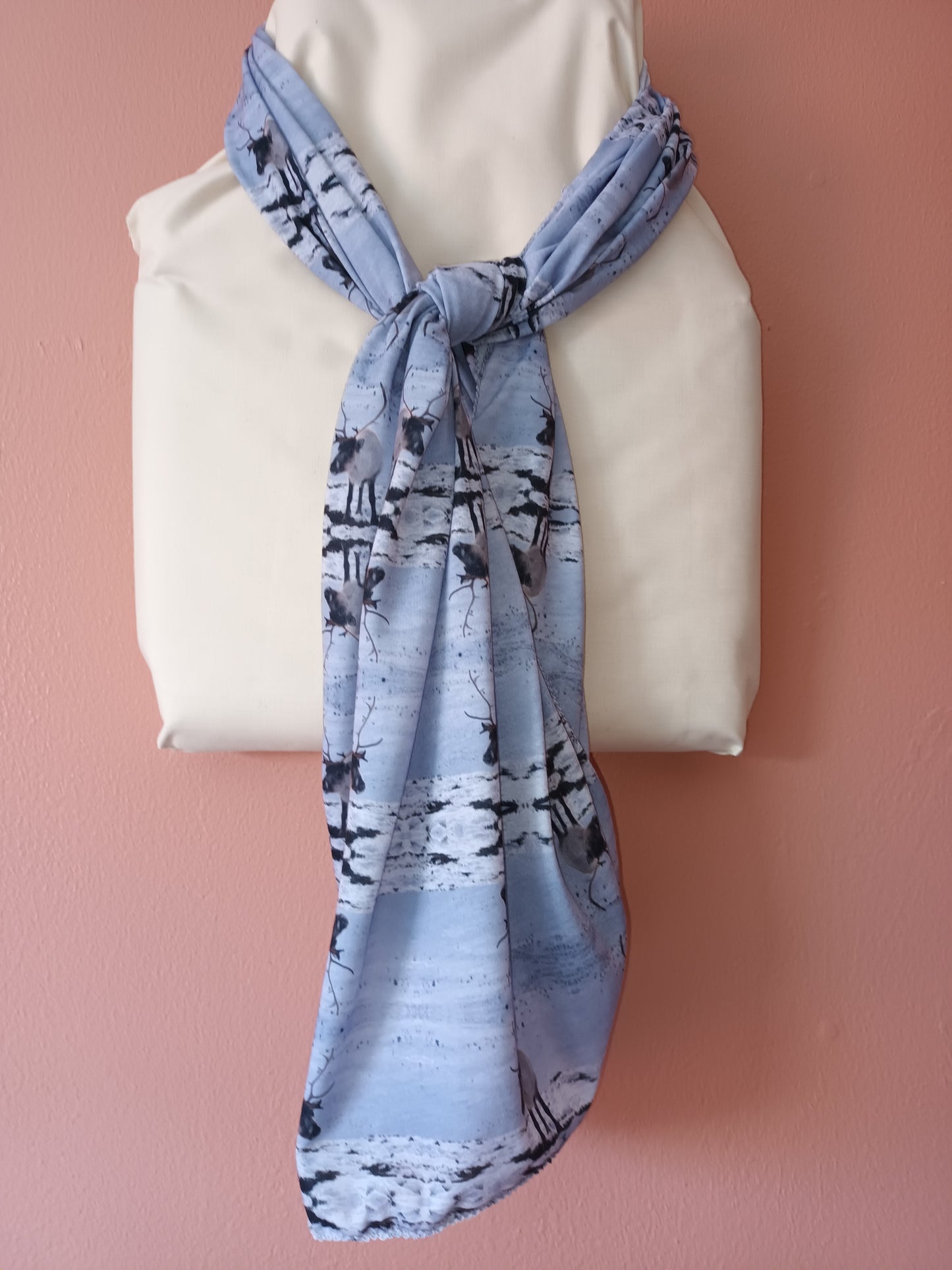 Cute  Reindeer Scarf