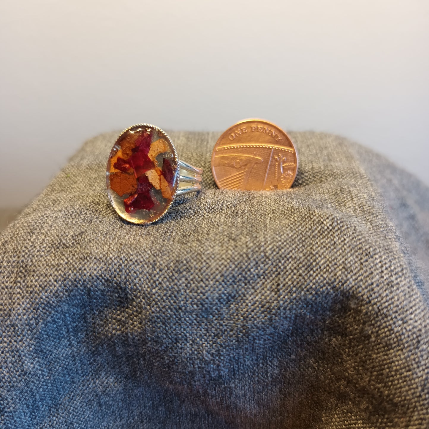 Highland Autumnal Red Oval Gem Ring