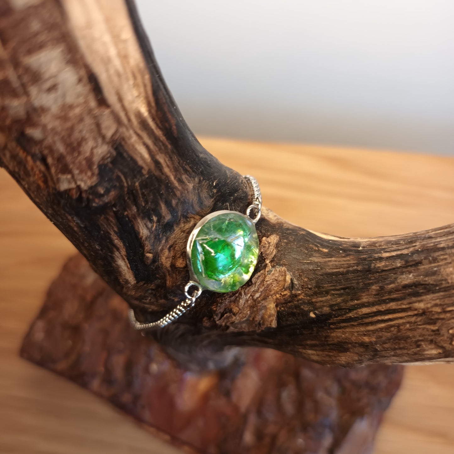Green Seaglass Pendant Bracelet