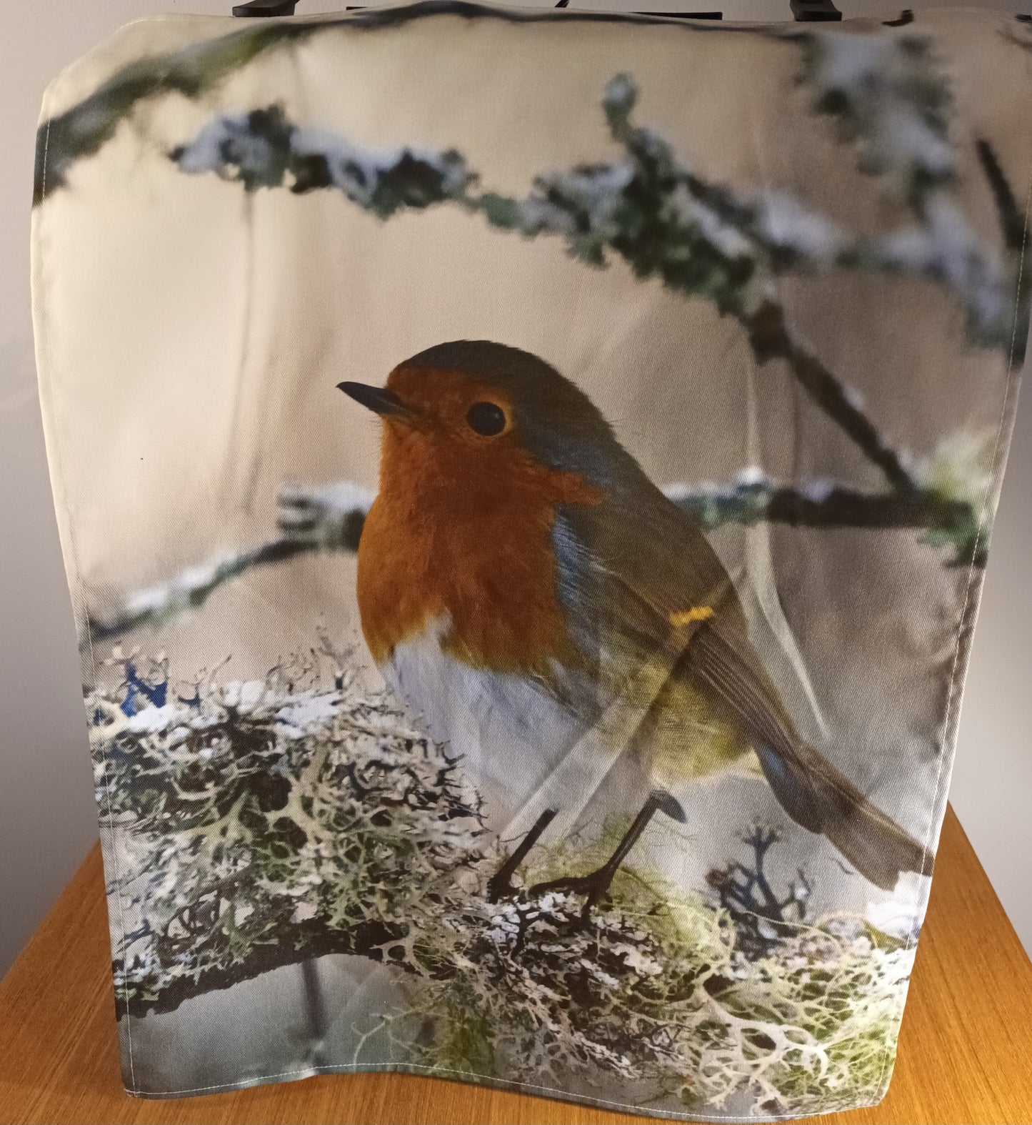 Robin, Highlands, Scotland Teatowel, Cotton , Eco-friendly.