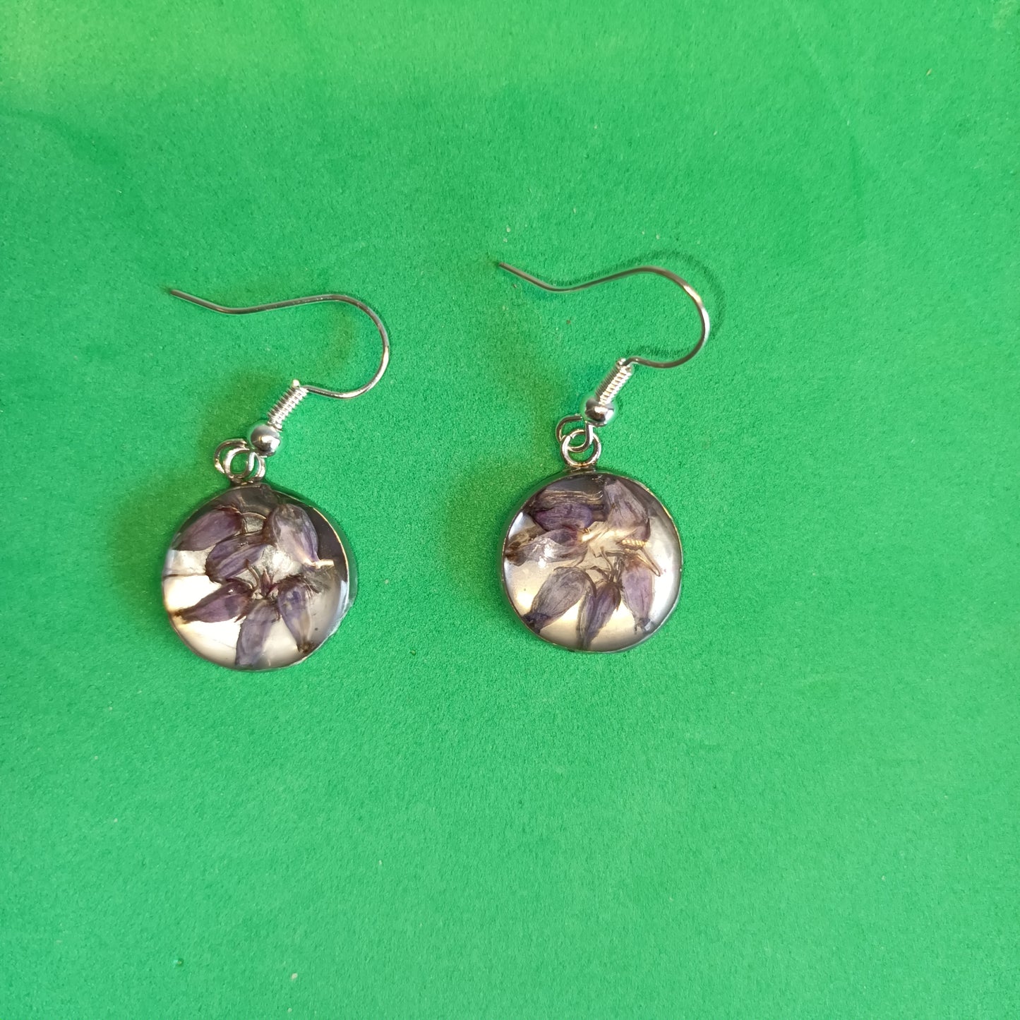 Highland Bell Heather 14mm round pendant drop earrings