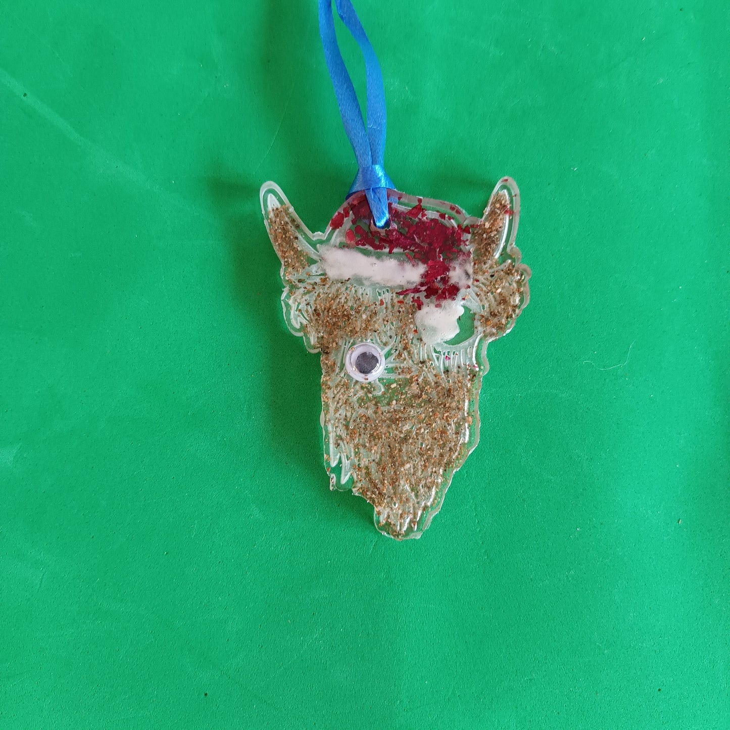 Highland Cow. Christmas Decoration