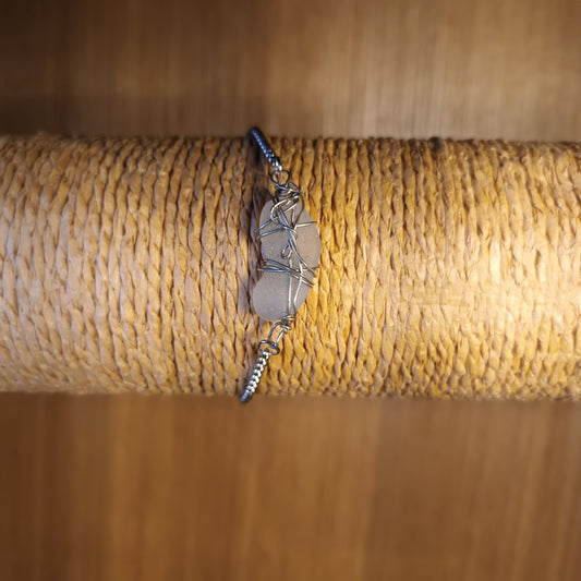 Unique (one off)ref 1a White Seaglass Wire Wrapped Gem Bracelet