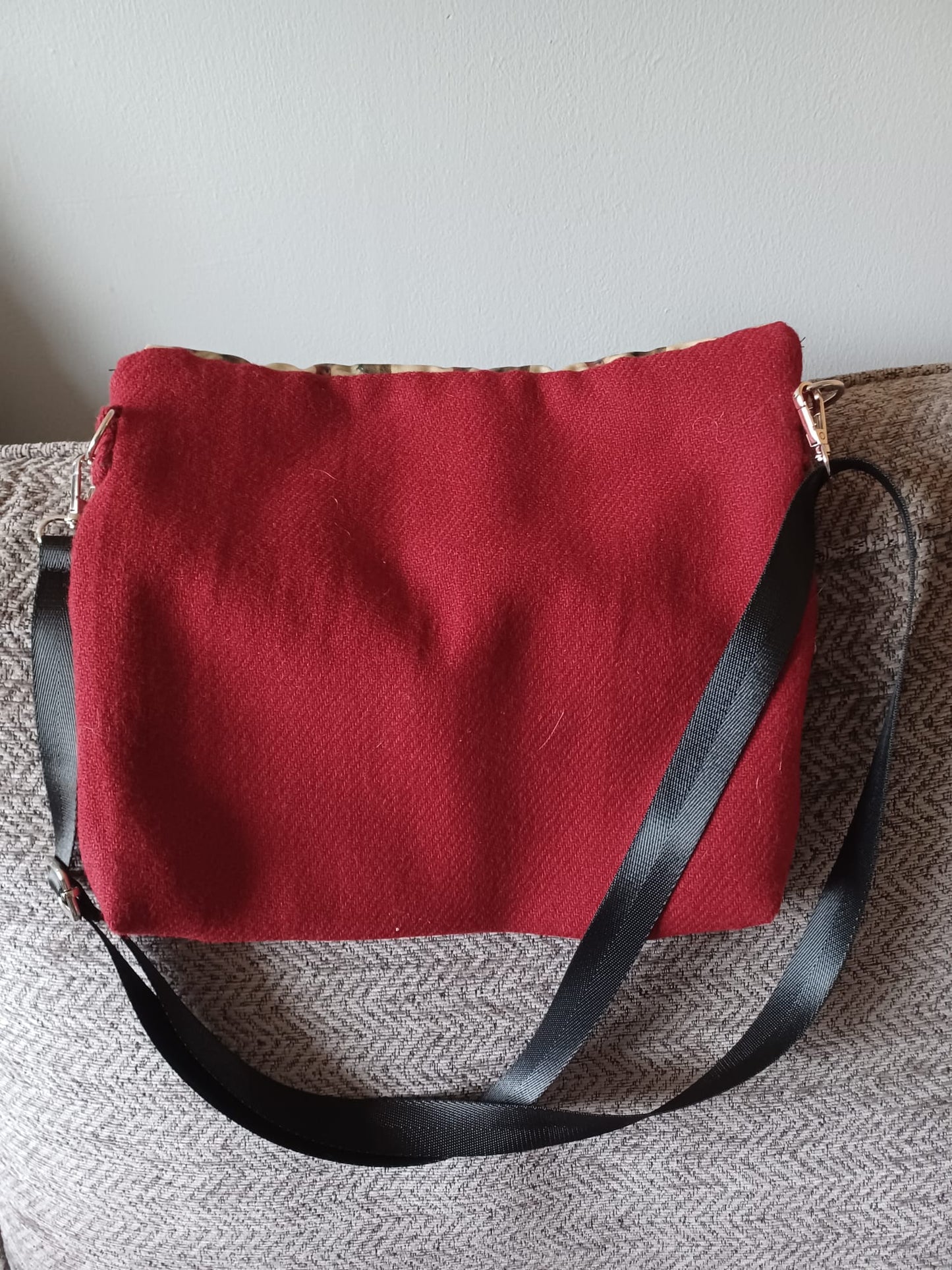 Red Harris Tweed® messenger bag with Red Squirrel design.