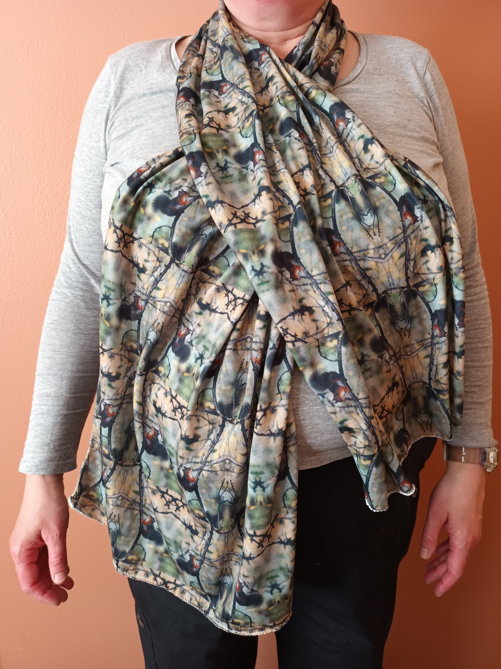 Highland Red Squirrel Scarf